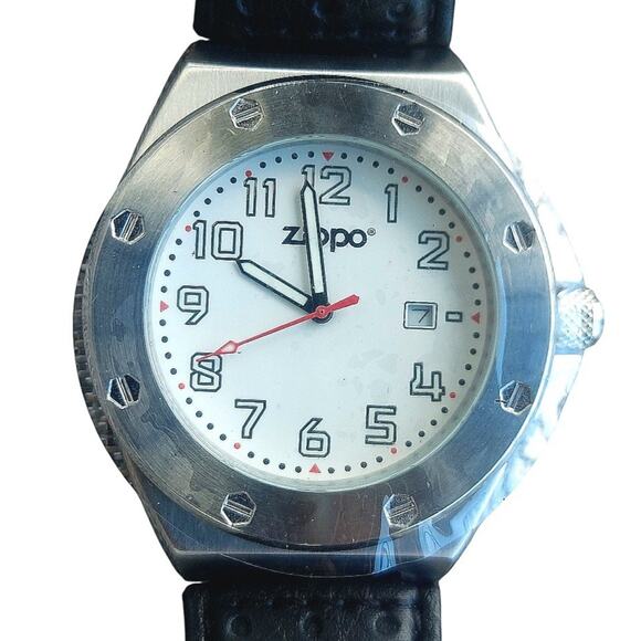 Zippo Casual Bolted Watch Model 45008 Men's 46mm Quartz Leather Band & Battery - Picture 5 of 9